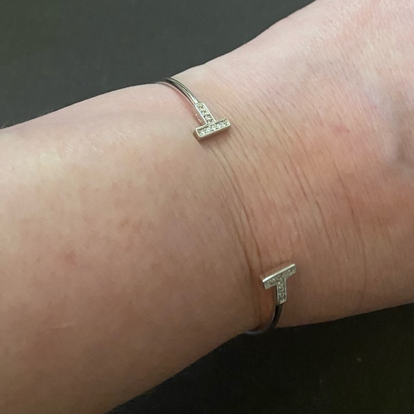 Designer Inspired T Necklace and Ring - Picture 3 of 3